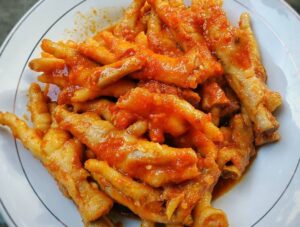 Cara Membuat Ceker Mercon Kuah yang Bikin Nagih