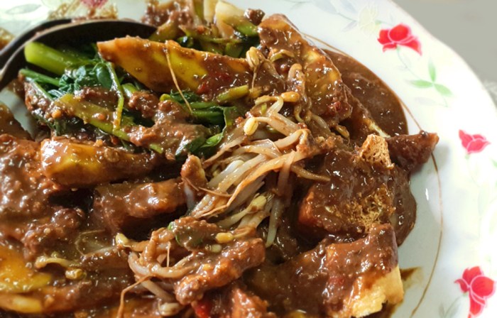 Rujak Jais Achmad Surabaya Tasteatlas Recommended Kg