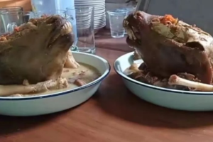 Tempat makan kepala kambing dengan harga terjangkau