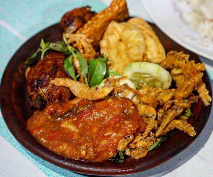 Sego Sambel Surabaya