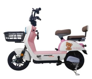 gambar ngecas sepeda listrik berapa lama