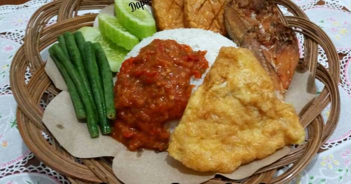 Sego Sambel Surabaya